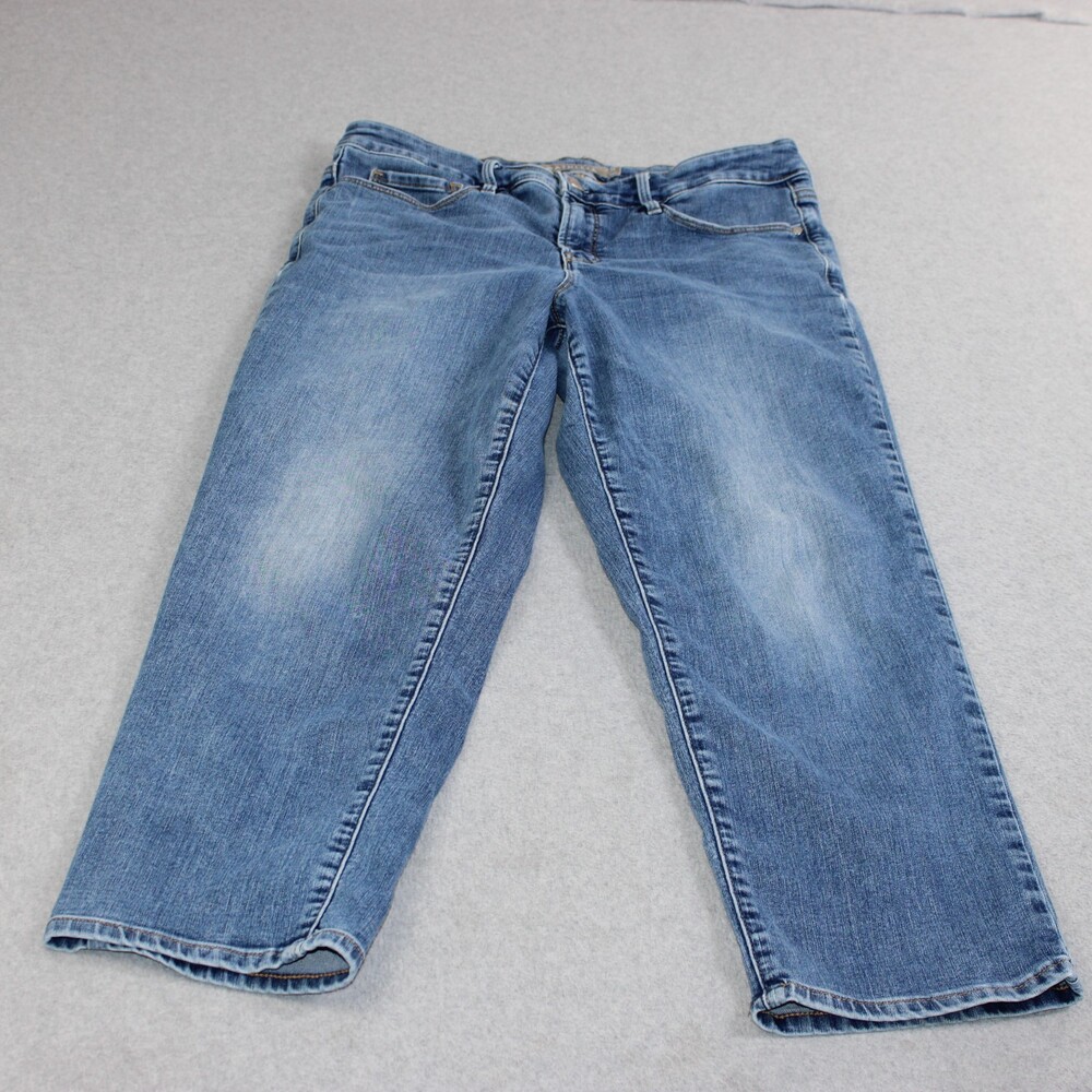 Athleta Jean Women 12 Blue Stretch Ankle Cropped Comfortable Light Wash Straight